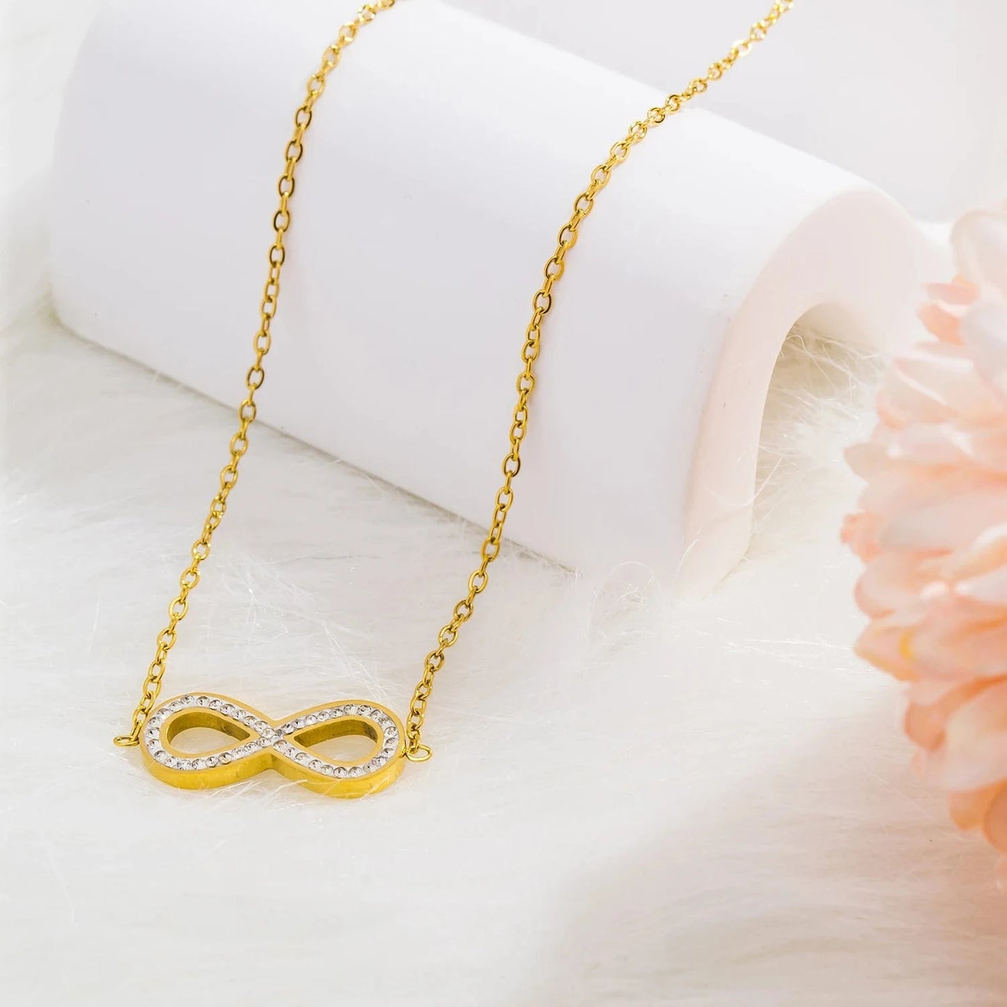 Pearlbud Necklace Infinite Sparkle Necklace