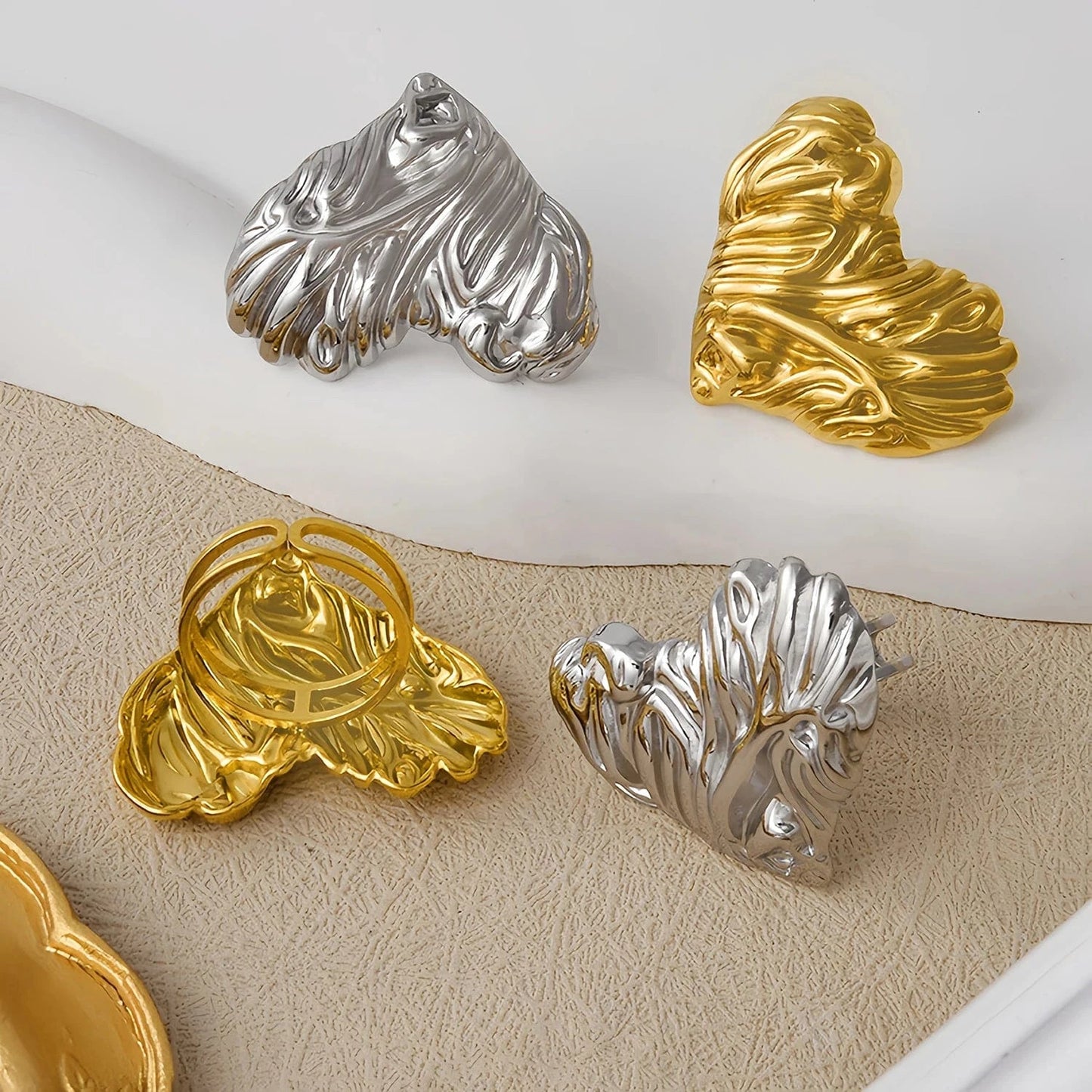 Pearlbud Rings Molten Heart Ring