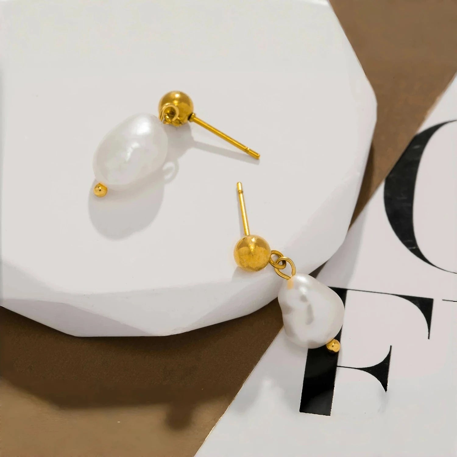 Pearlbud Earrings Luxe Pearl Stud Earrings