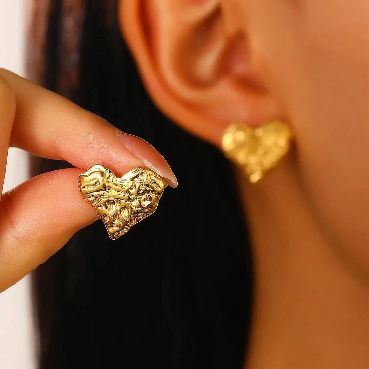 Pearlbud Earrings Molten Heart Studs