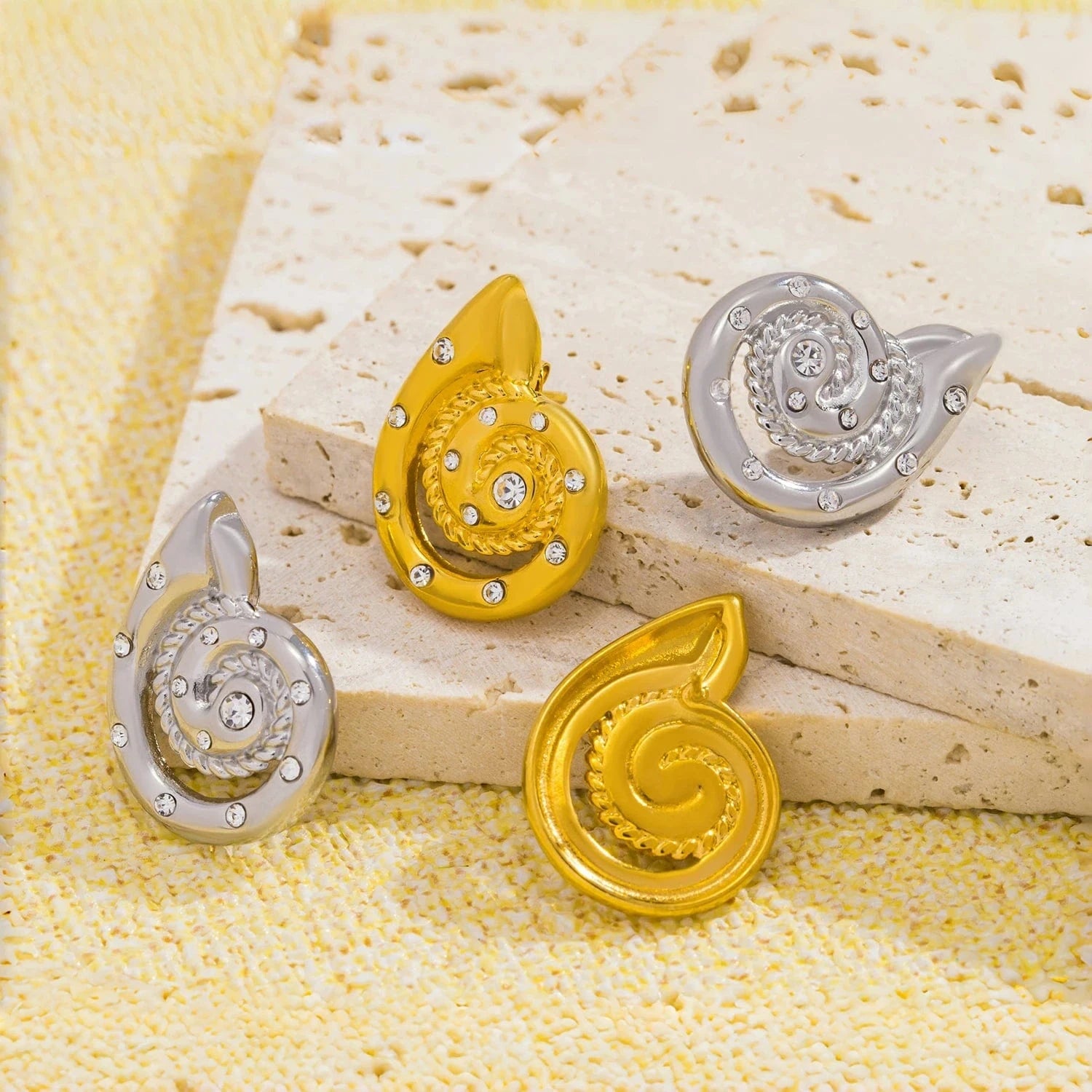 Pearlbud Earrings Siren Spiral Studs