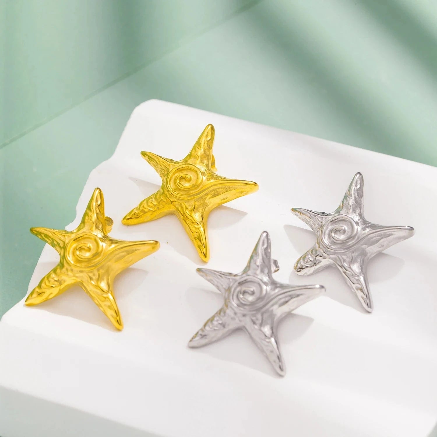 Pearlbud Earrings Solara Star Studs
