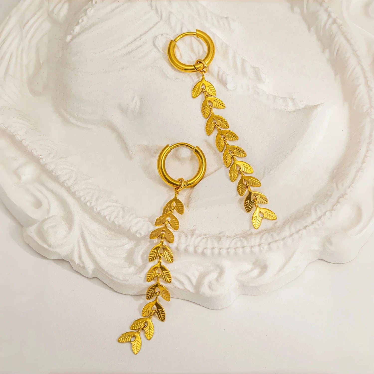 Pearlbud Earrings Vine Link Hoops