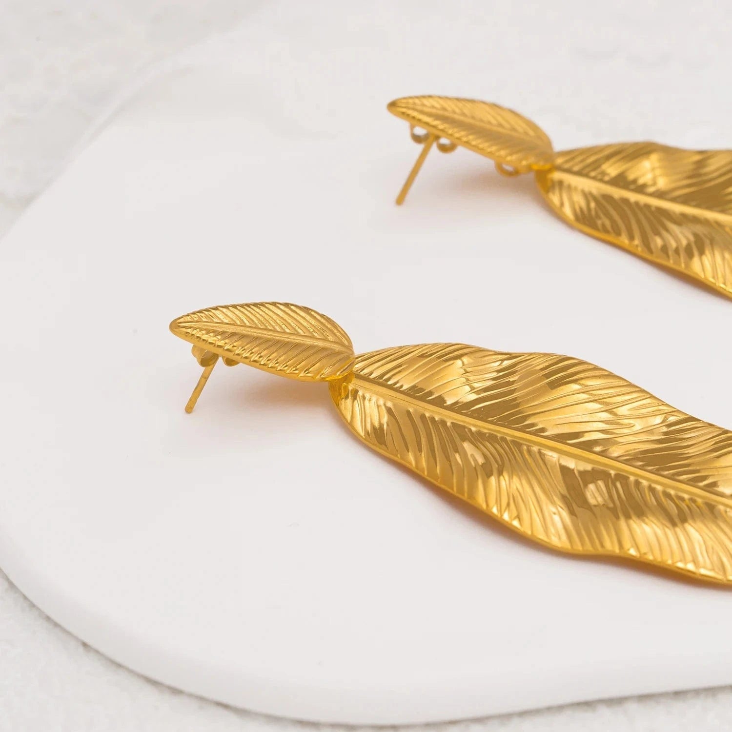 Pearlbud Earrings Warm Gold Palm Drift Drops