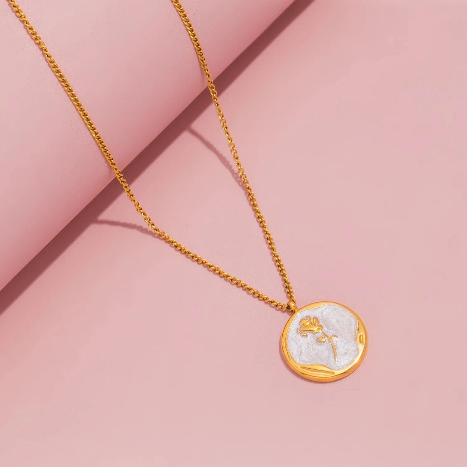 Pearlbud Necklace Gold Rose Bloom Medallion