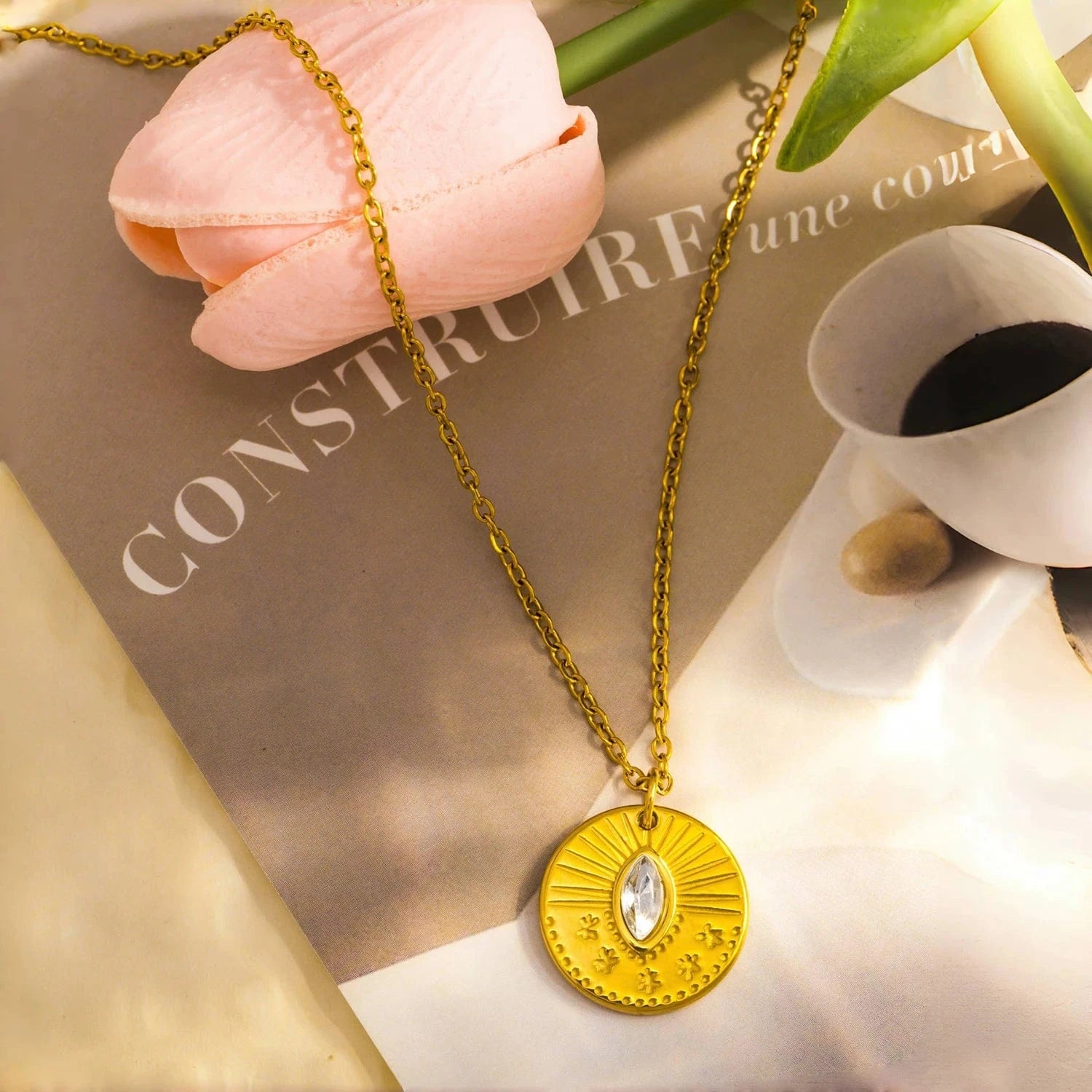 Pearlbud Necklace Gold Solara Medallion Necklace