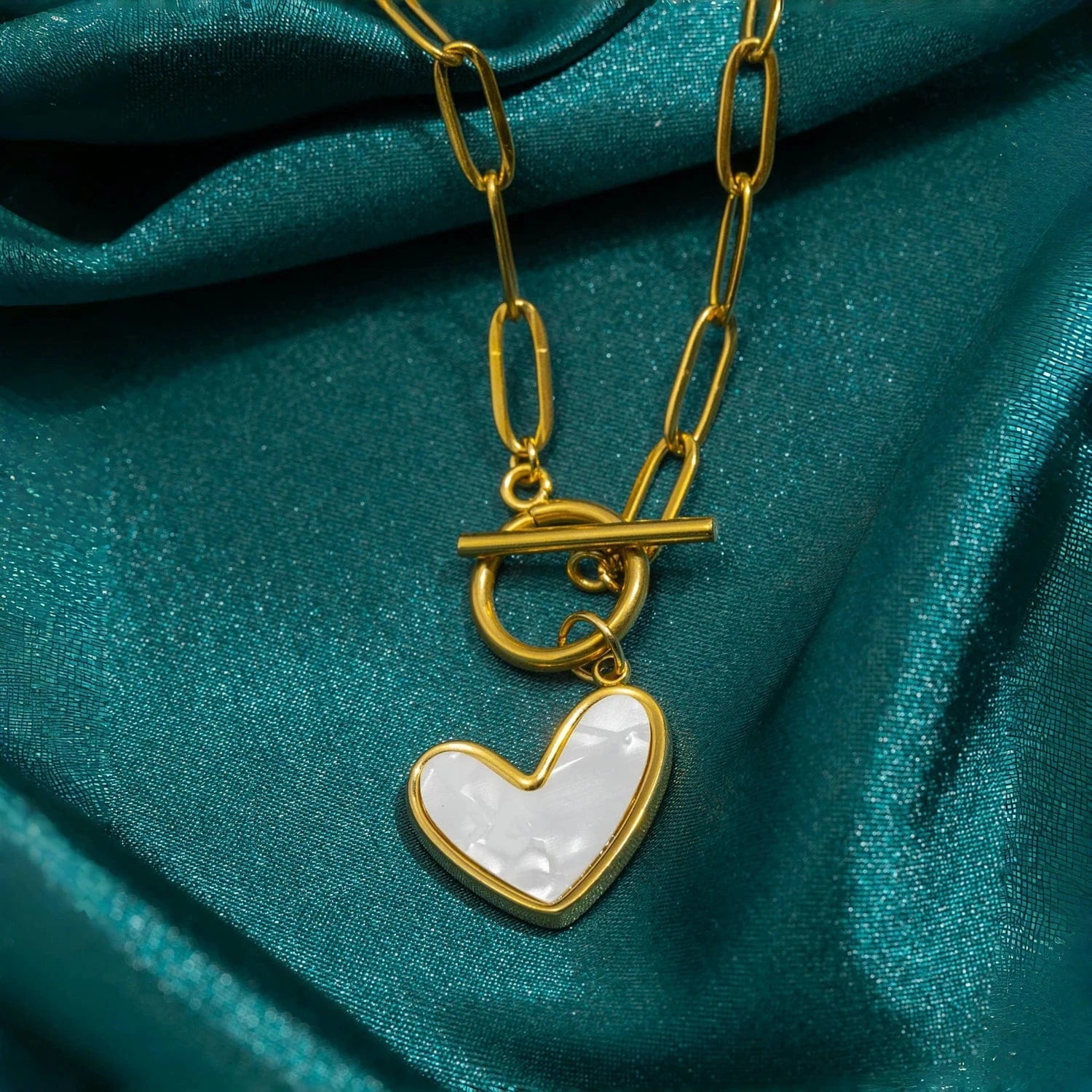Pearlbud Necklace Lovelink Toggle Necklace