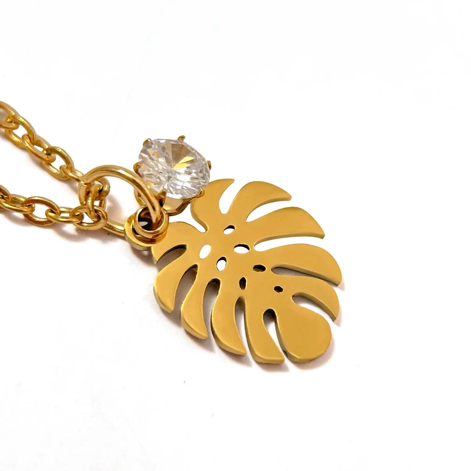 Pearlbud Necklace Palmglow Necklace