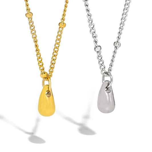 Pearlbud Necklace Teardrop Necklace
