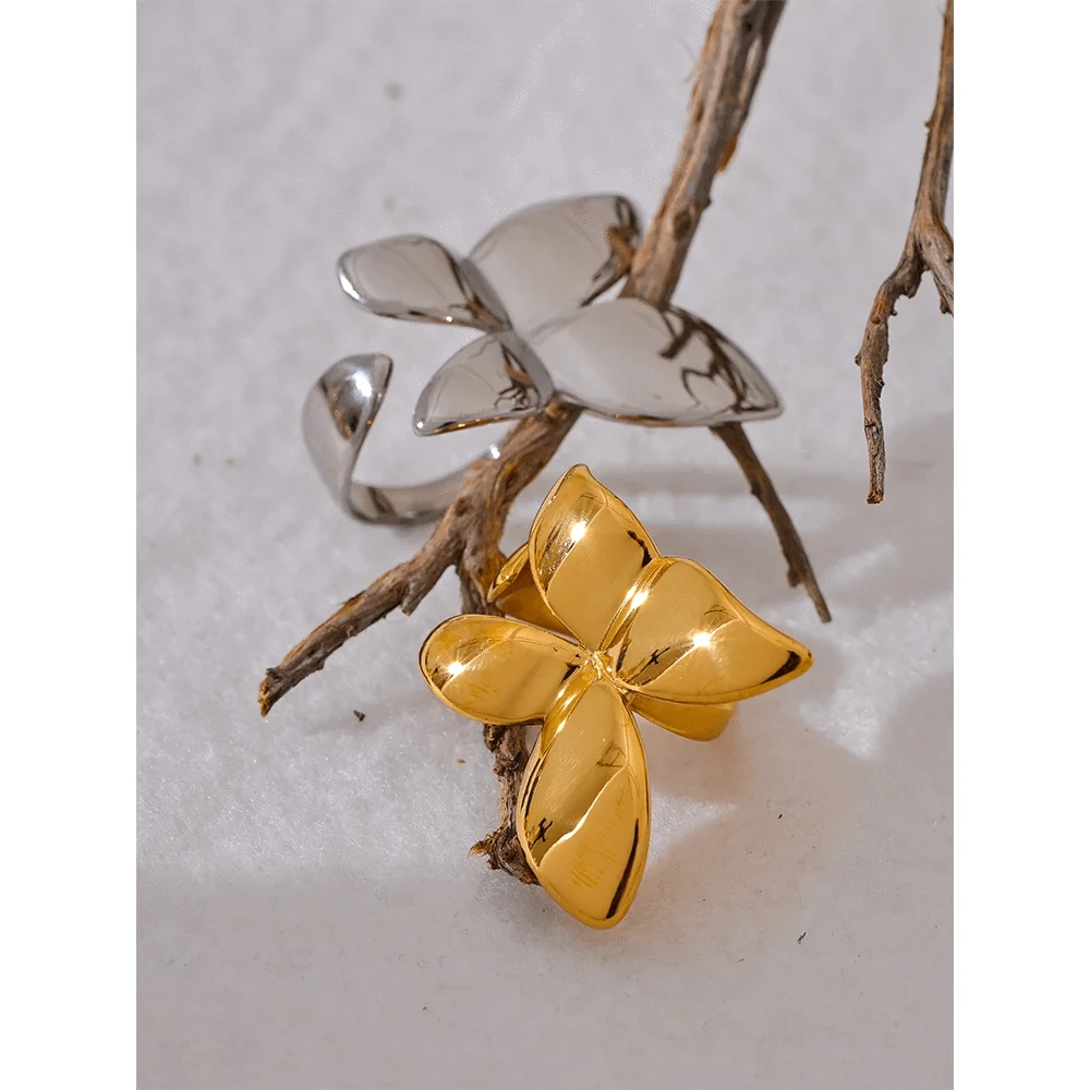 Pearlbud Rings Bold Butterfly Ring