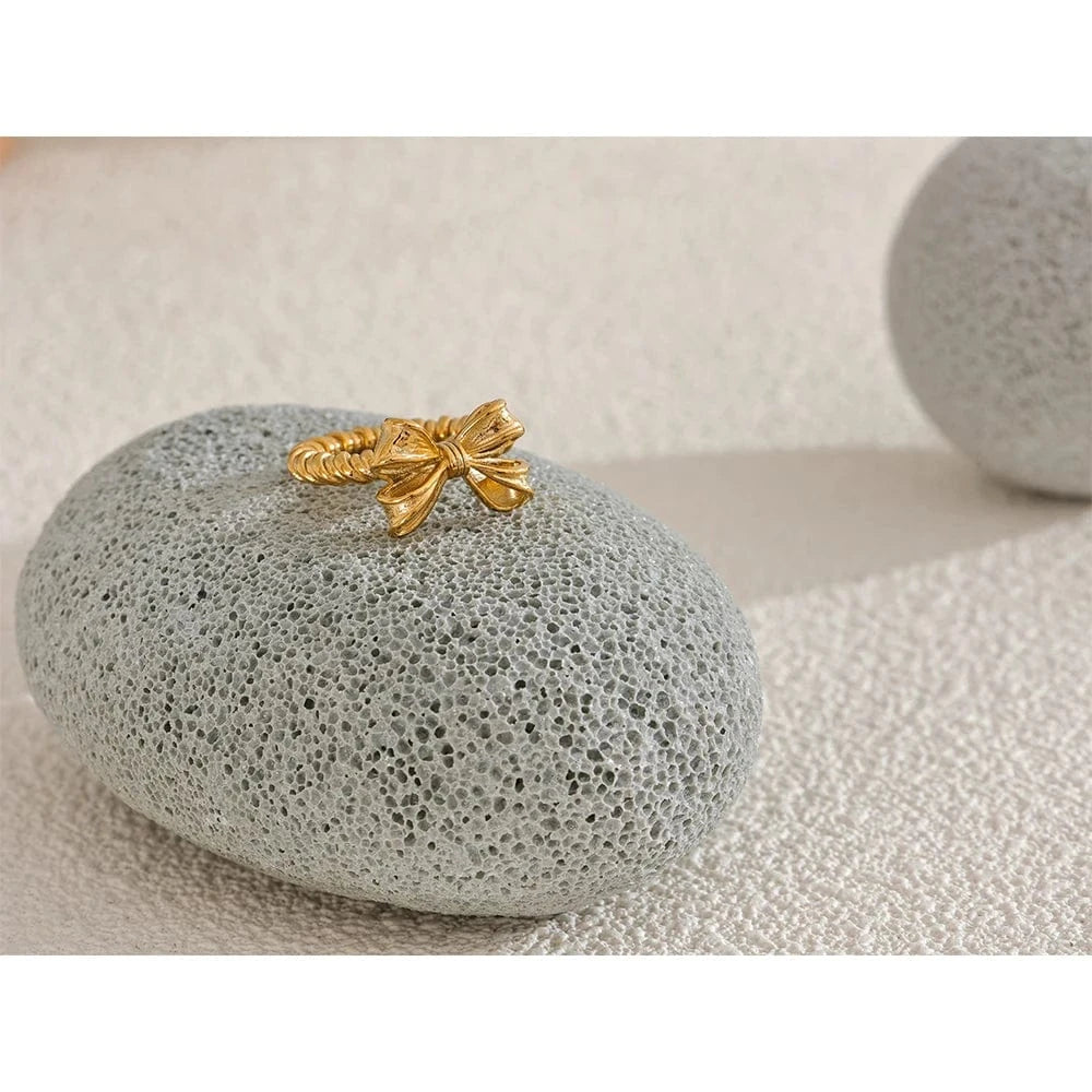 Pearlbud Rings Chloe Bow Ring