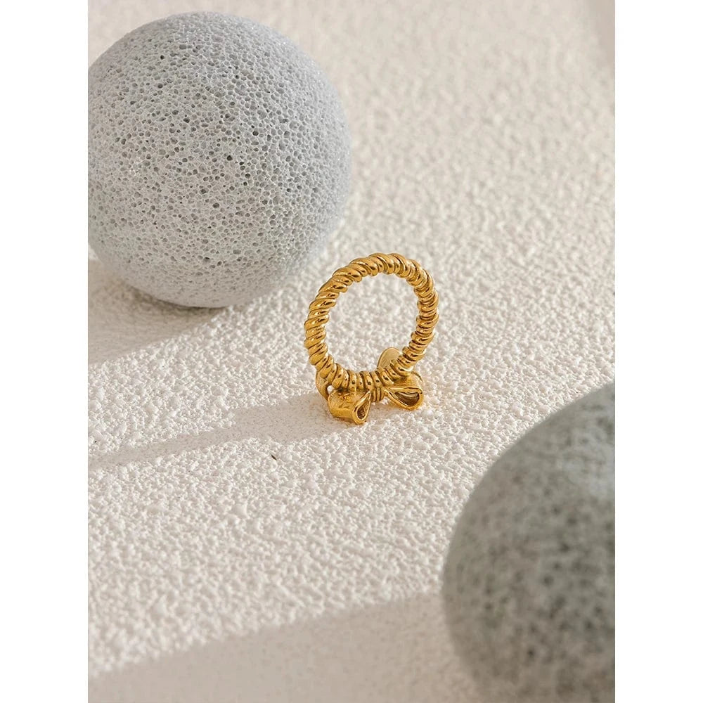 Pearlbud Rings Chloe Bow Ring