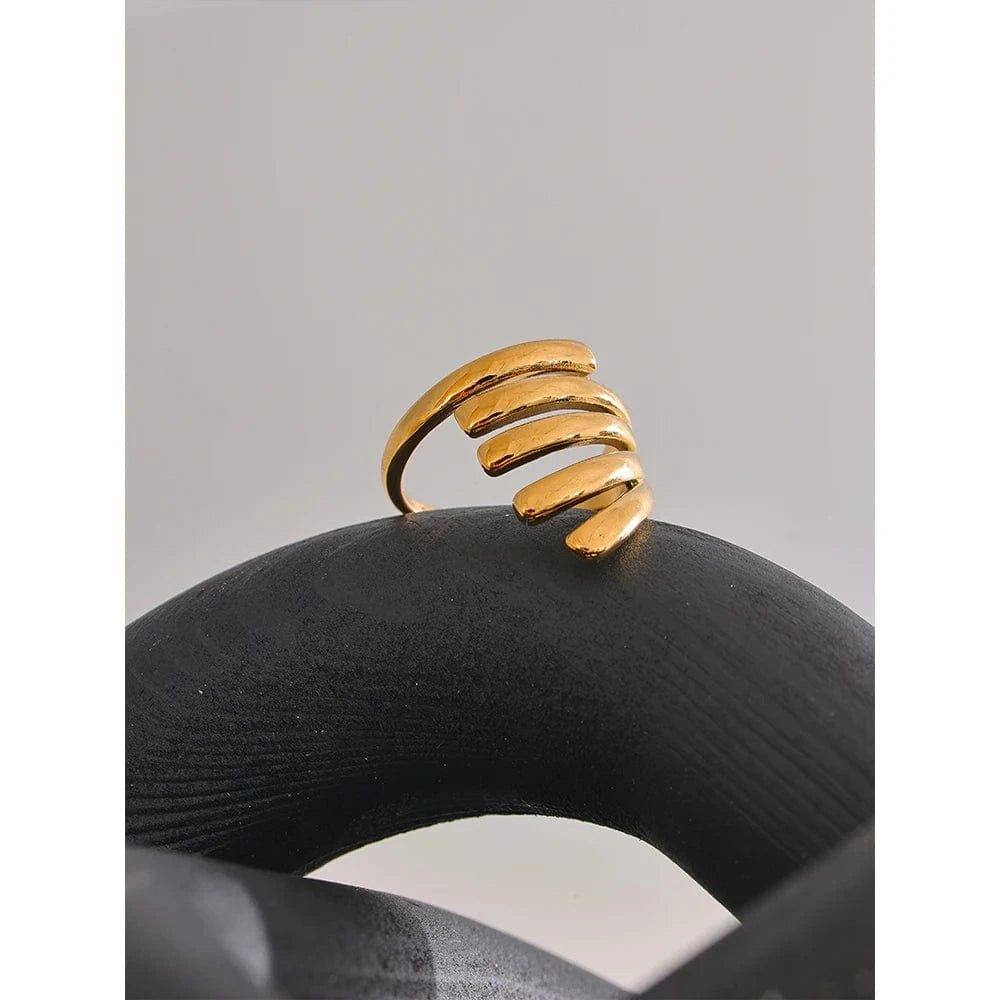 Pearlbud Rings Flowing Bands Ring