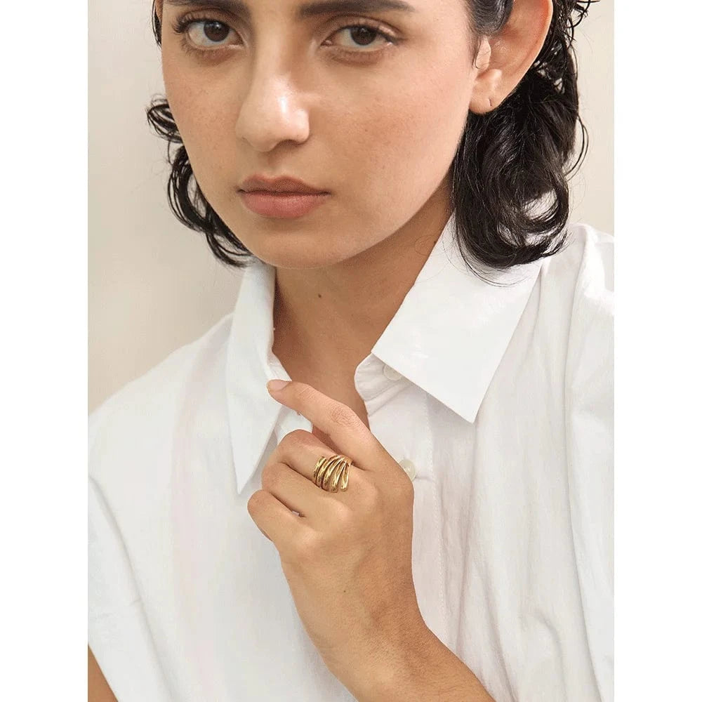 Pearlbud Rings Flowing Bands Ring