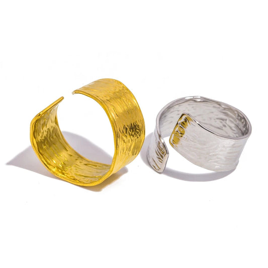 Pearlbud Rings Foldline Ring