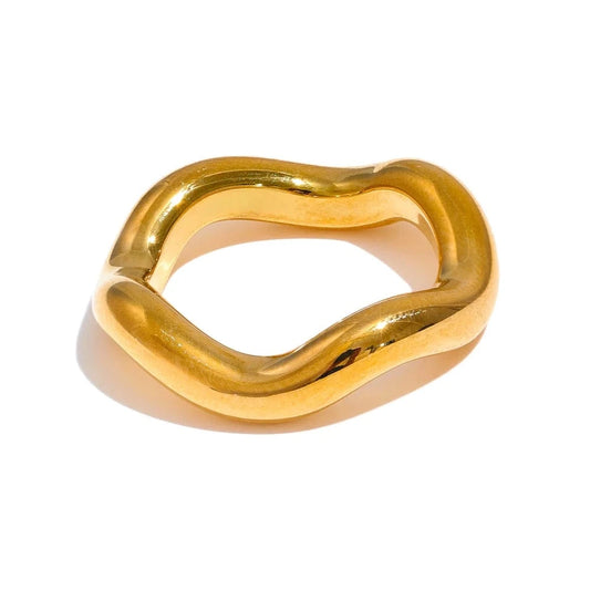 Pearlbud Rings Gold / 6 Waveform Ring