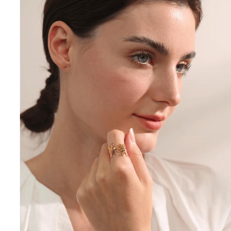 Pearlbud Rings Gold Duo Daisy Ring