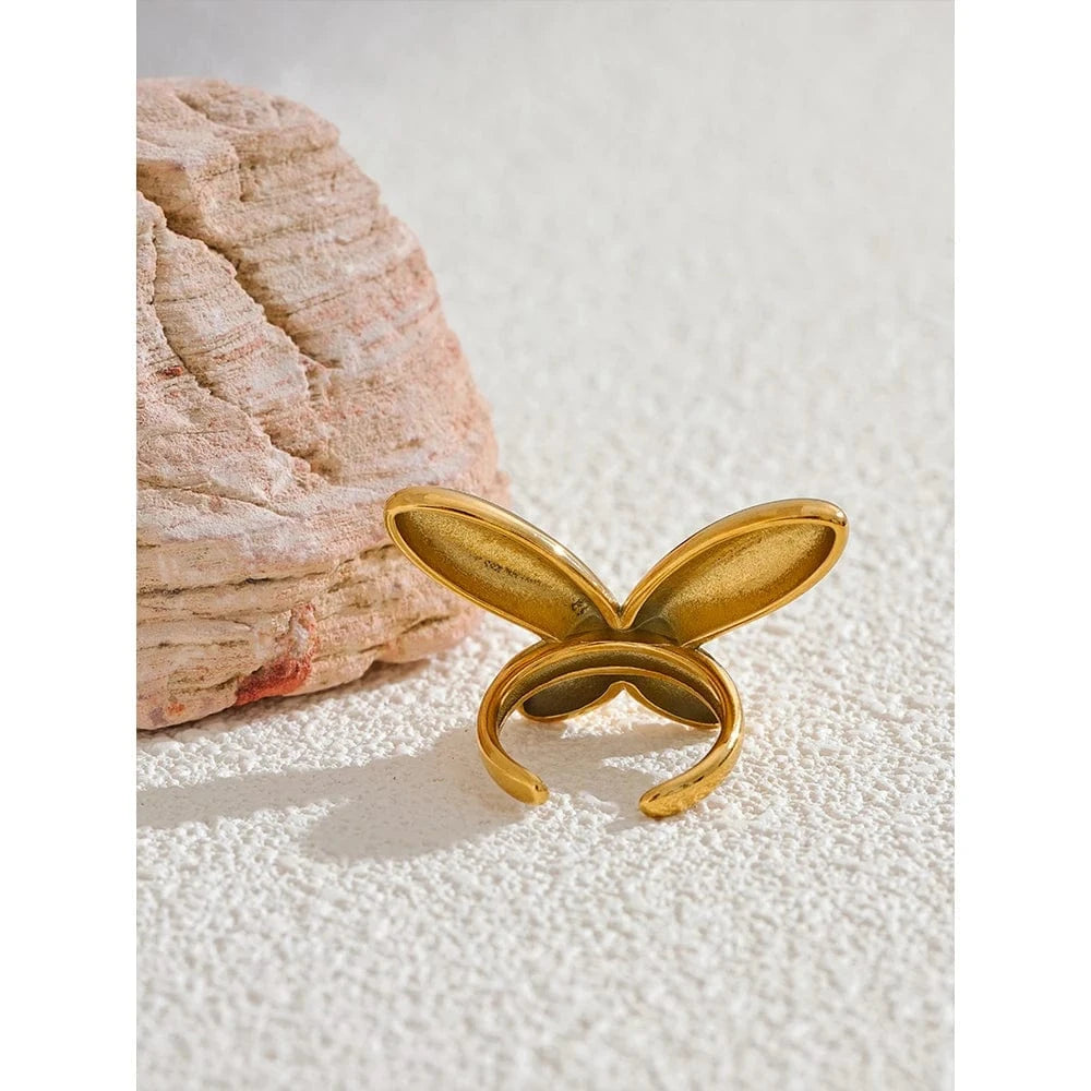 Pearlbud Rings Gold Emerge Ring