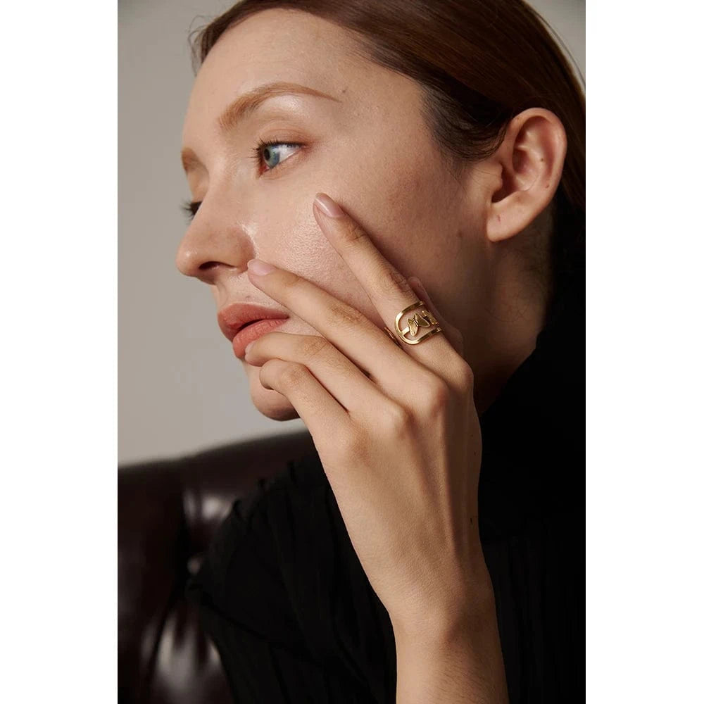 Pearlbud Rings Gold Flutterline Ring