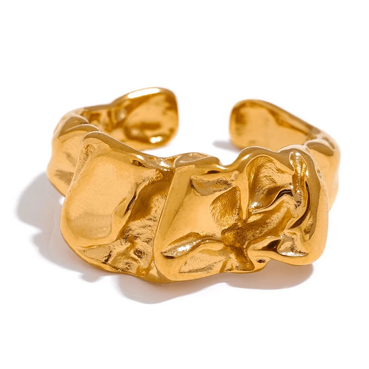 Pearlbud Rings Gold Formwave Ring