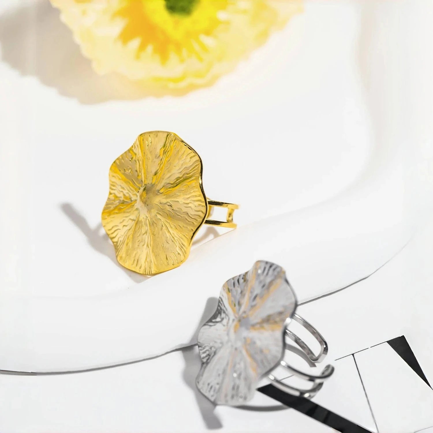 Pearlbud Rings Petalwave Ring