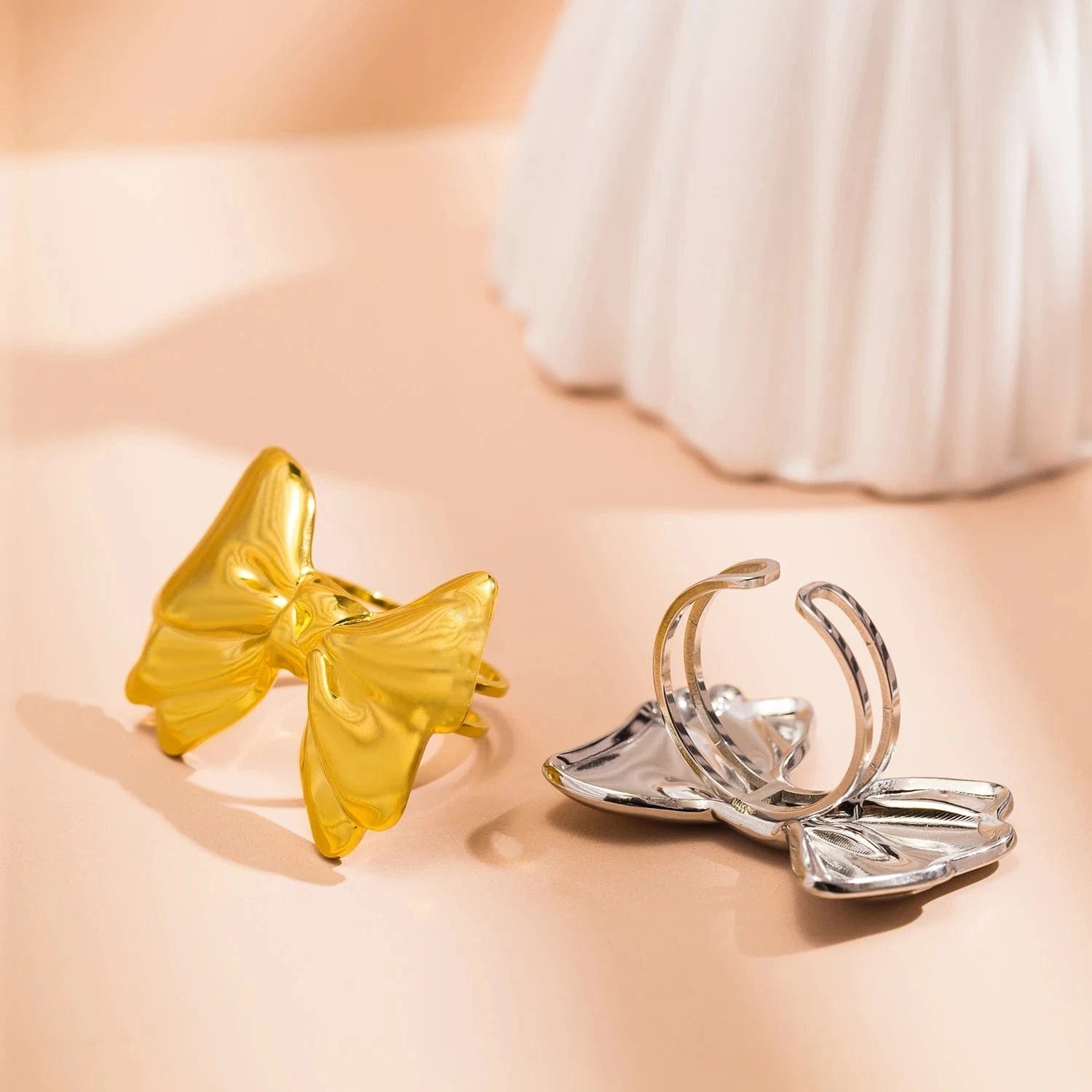 Pearlbud Rings Ribbon Pop Ring