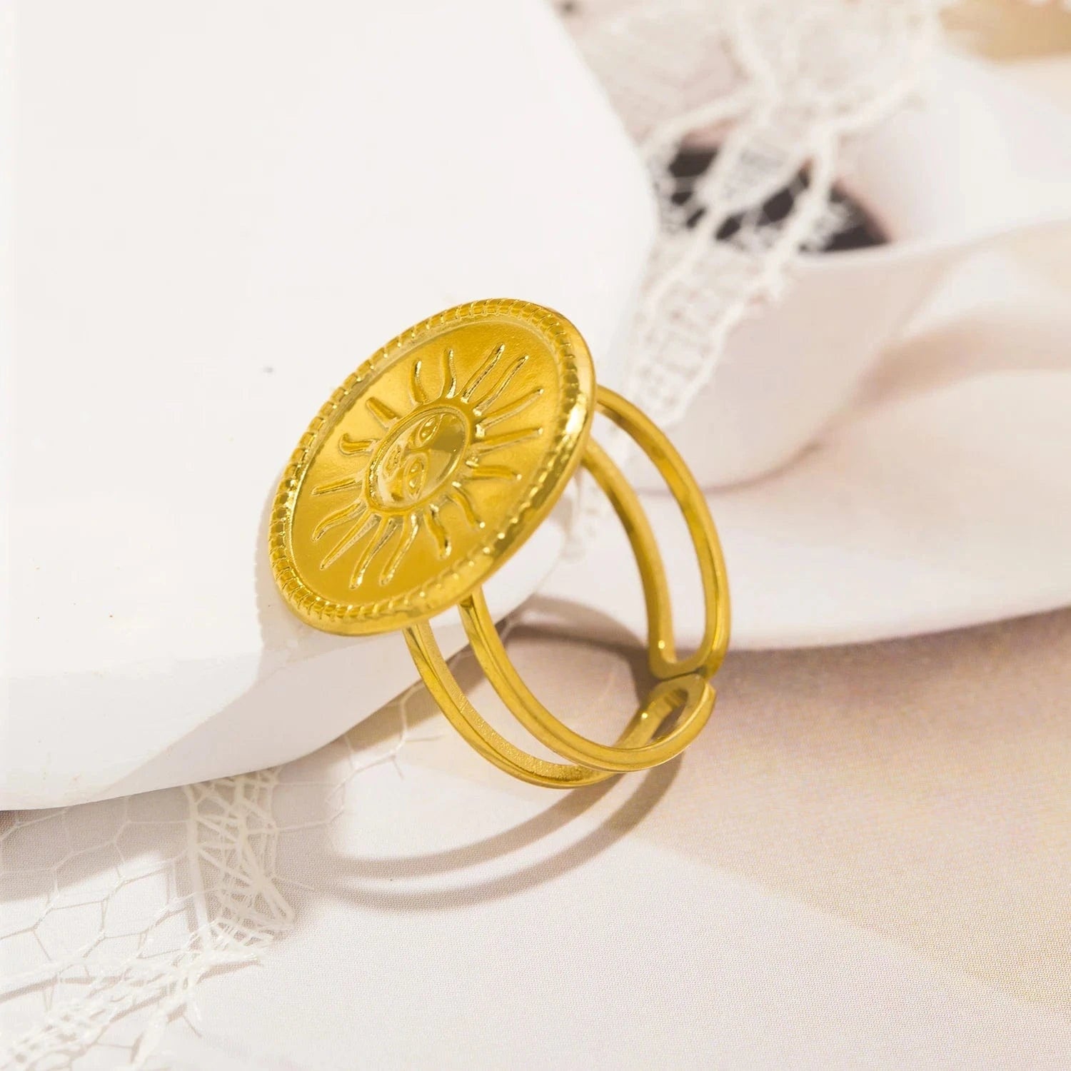 Pearlbud Rings Solar Glow Ring