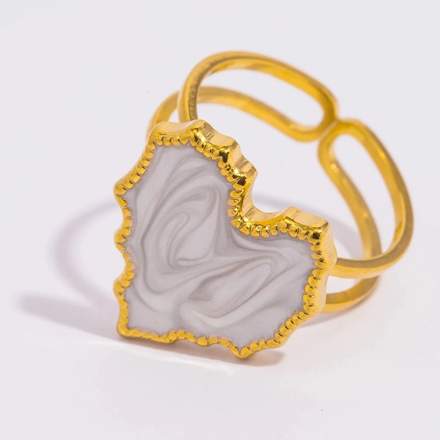 Pearlbud Rings White Marble Terra Heart Ring